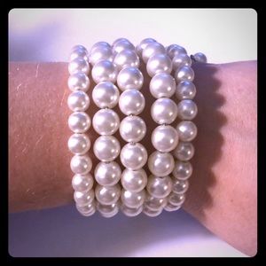 Faux Pearls Bracelet